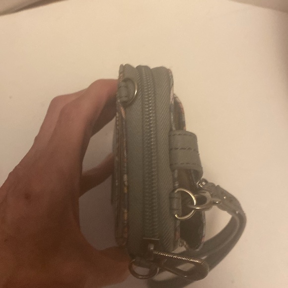 EUC. Sakroots bohemian style multi gray wristlet/wallet. - Picture 5 of 15